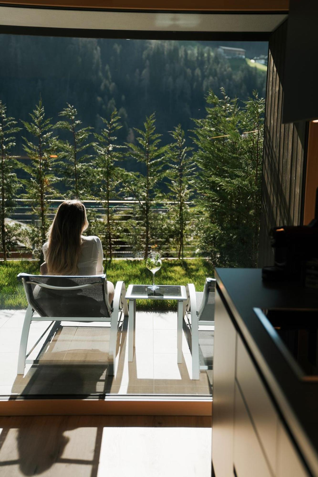 Aktiv Lodge Meran - Garden Two サルトゥジオ エクステリア 写真